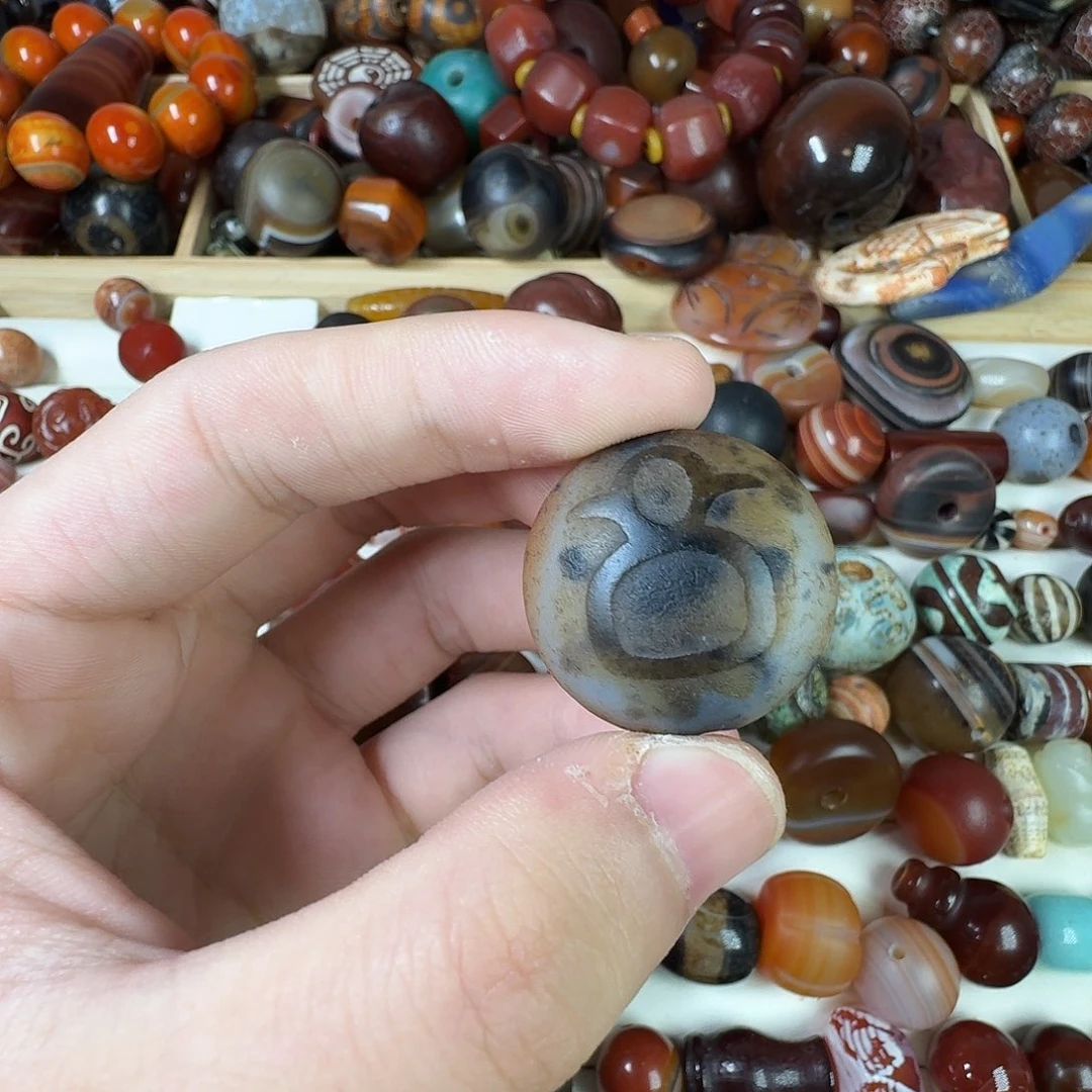 玛瑙/玉髓未镶嵌纯天然玛瑙