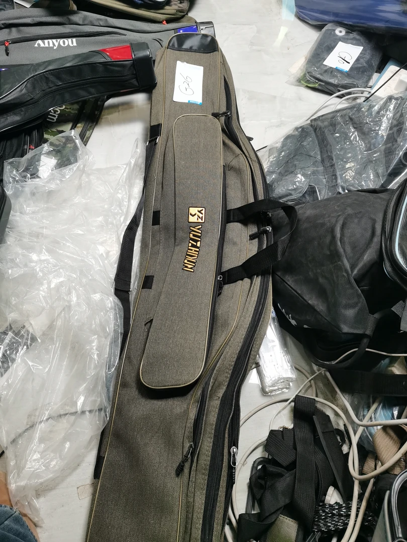 G26 130公分三层渔具包