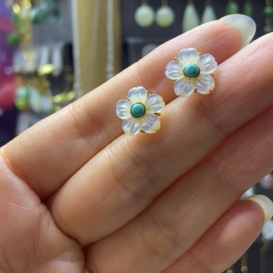 银S925镶嵌绿松石耳饰