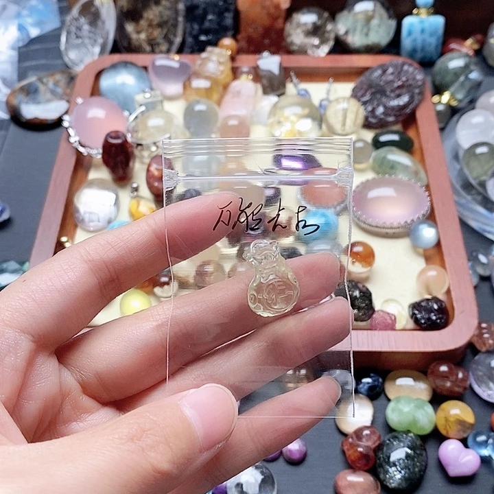 未镶嵌手链水晶?*?