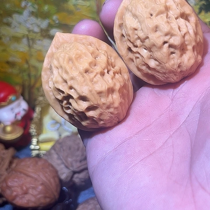 文玩核桃吊坠滇西76