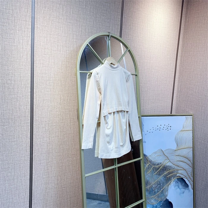 O308肤色孕妇中领哺乳打底秋衣90-150