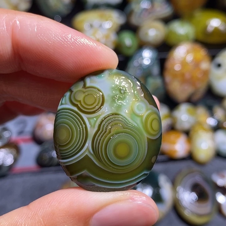 玛瑙/玉髓珠宝奇石未镶嵌