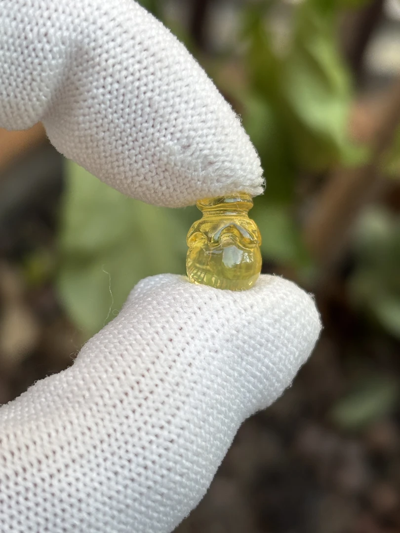 3841天然蜜蜡琥珀蜜罐配饰8.4x11.3mm