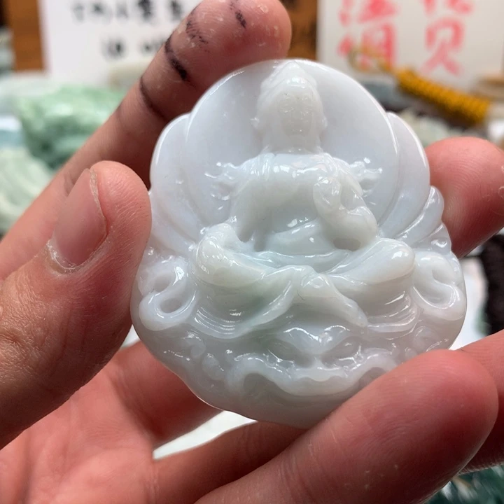 翡翠未镶嵌颈饰保真天然a货翡翠