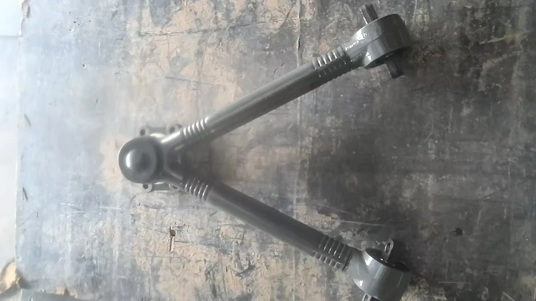 豪沃V型推力杆9272
