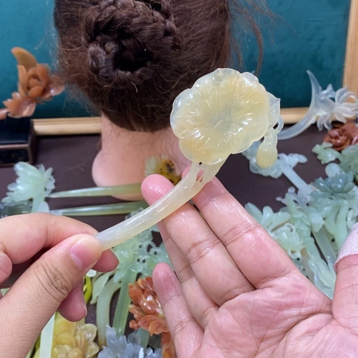 蛇纹石玉发饰未镶嵌糖****糖