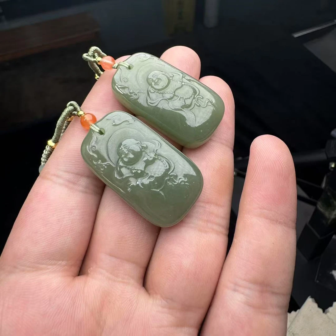 【玉经纶】6498/HQ93-和田玉佛公吊坠-多样性发其一