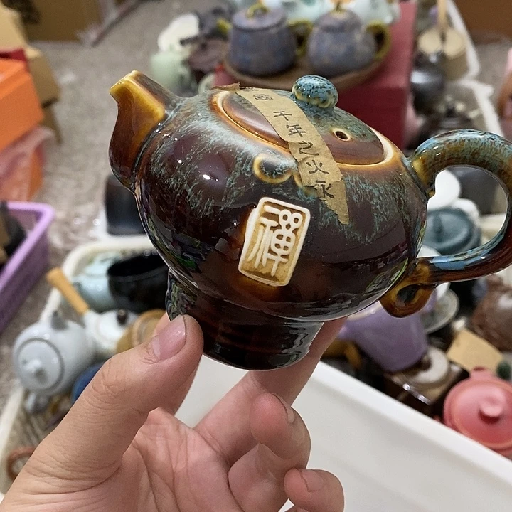 陶瓷艺术品及陶瓷壶壶