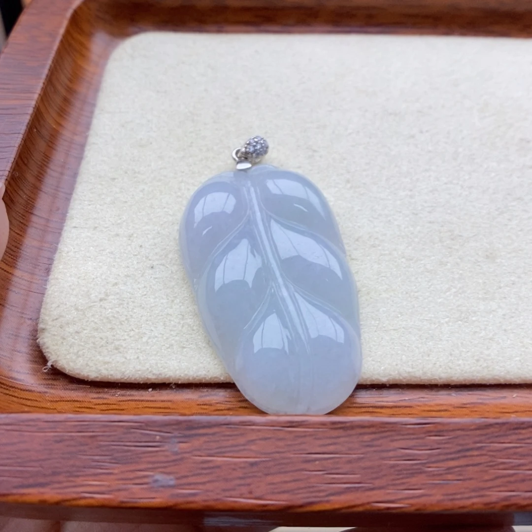 翡翠银S925镶嵌颈饰吊坠