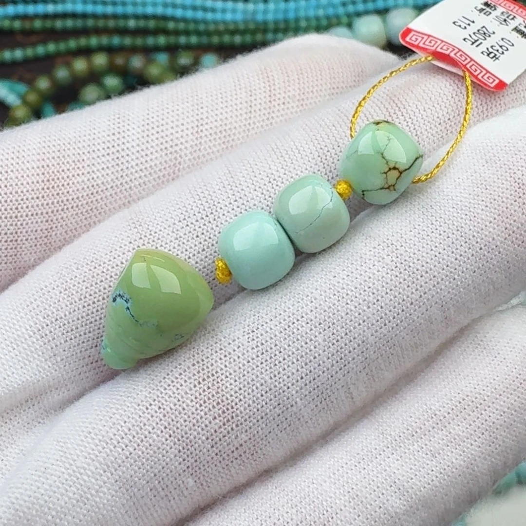 未镶嵌绿松石珠宝奇石小*人