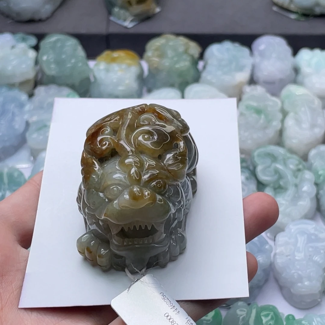 翡翠颈饰未镶嵌貔貅