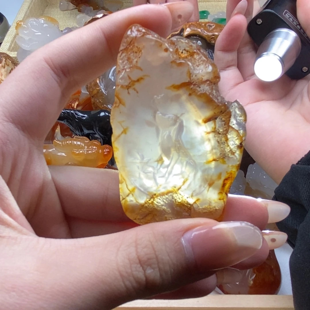 玛瑙/玉髓未镶嵌颈饰