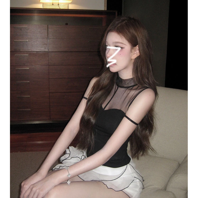 YIDENG【奶欲蜜桃】嗲欲甜辣妹背心设计感网纱透视无袖小T上衣