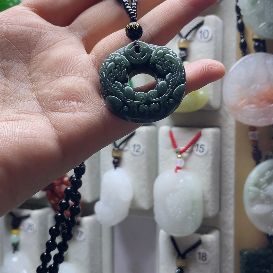 和田玉（青玉）未镶嵌颈饰