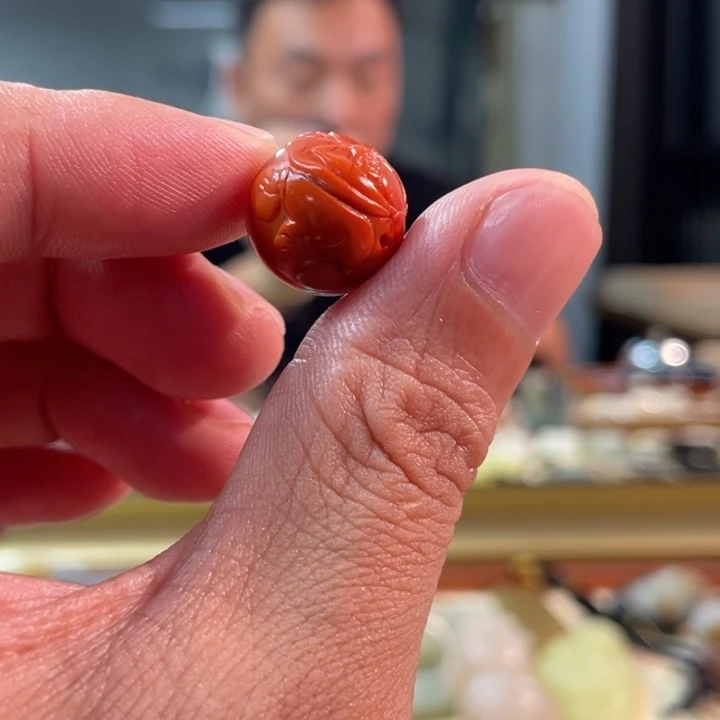颈饰未镶嵌南红玛瑙