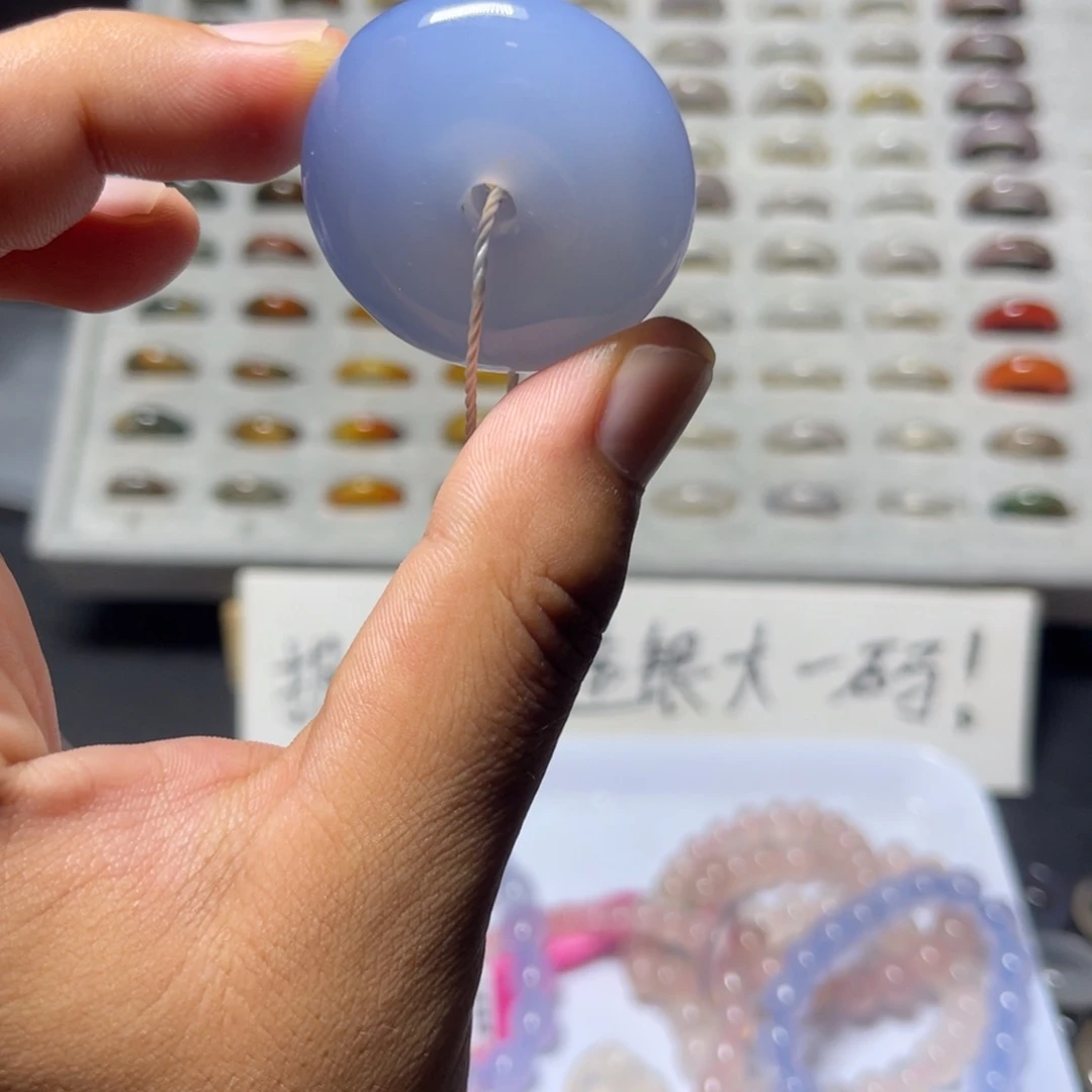 快***张玛瑙/玉髓戒指未镶嵌