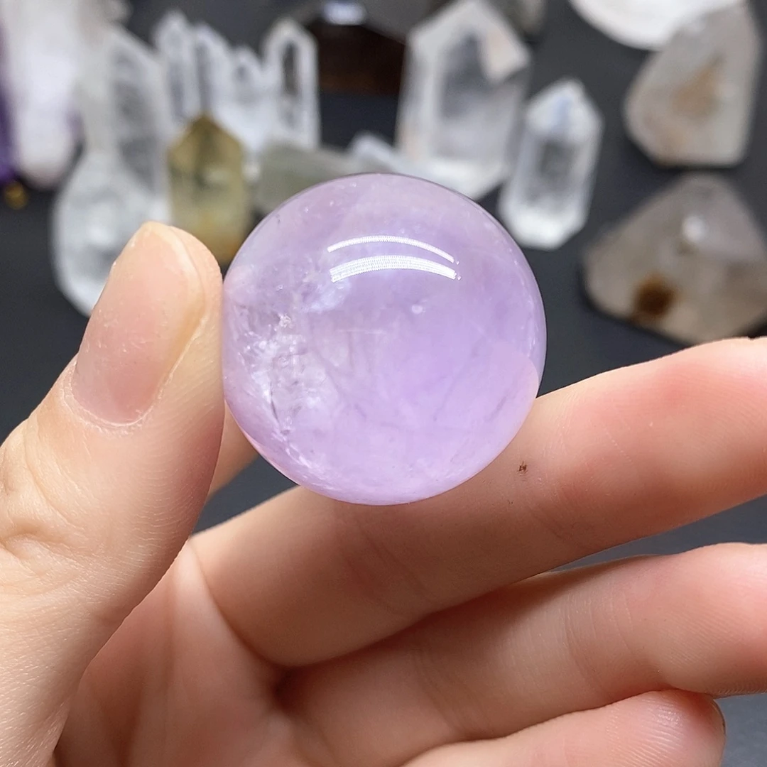 未镶嵌颈饰水晶52