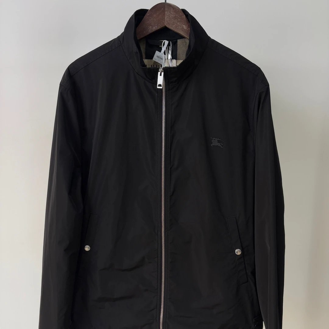 99新 BURBERRY/博柏利 金属战马夹克/XL码/254286