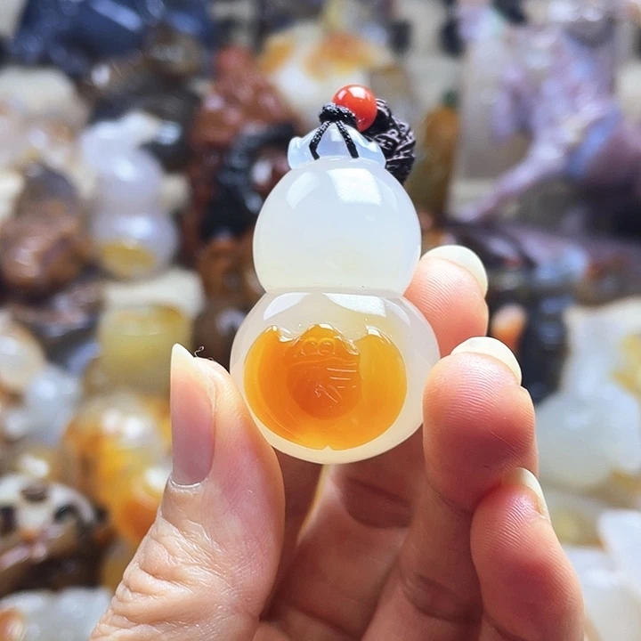 玛瑙/玉髓未镶嵌饰品