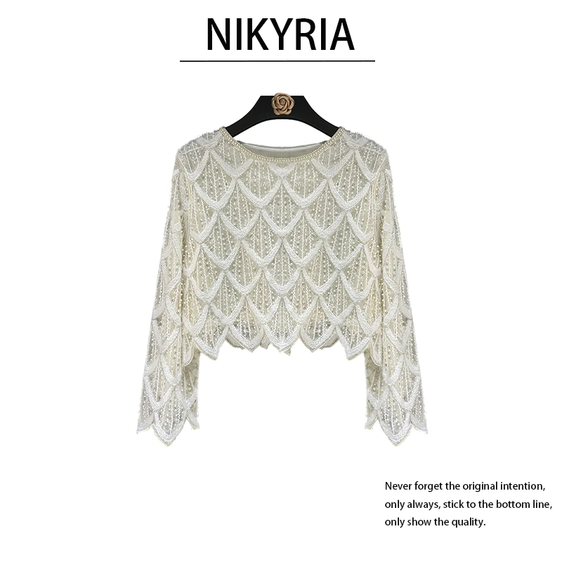 Nikyria【人鱼姬】气质优雅女装宽松上衣亮片钉珠时尚小衫