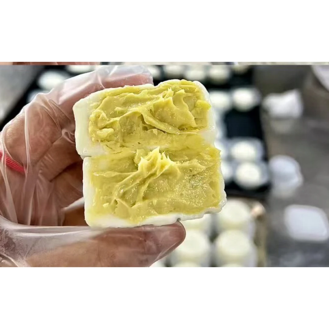 猫山王榴莲冰皮月饼散装广式流心水果月饼中秋节送礼团购。