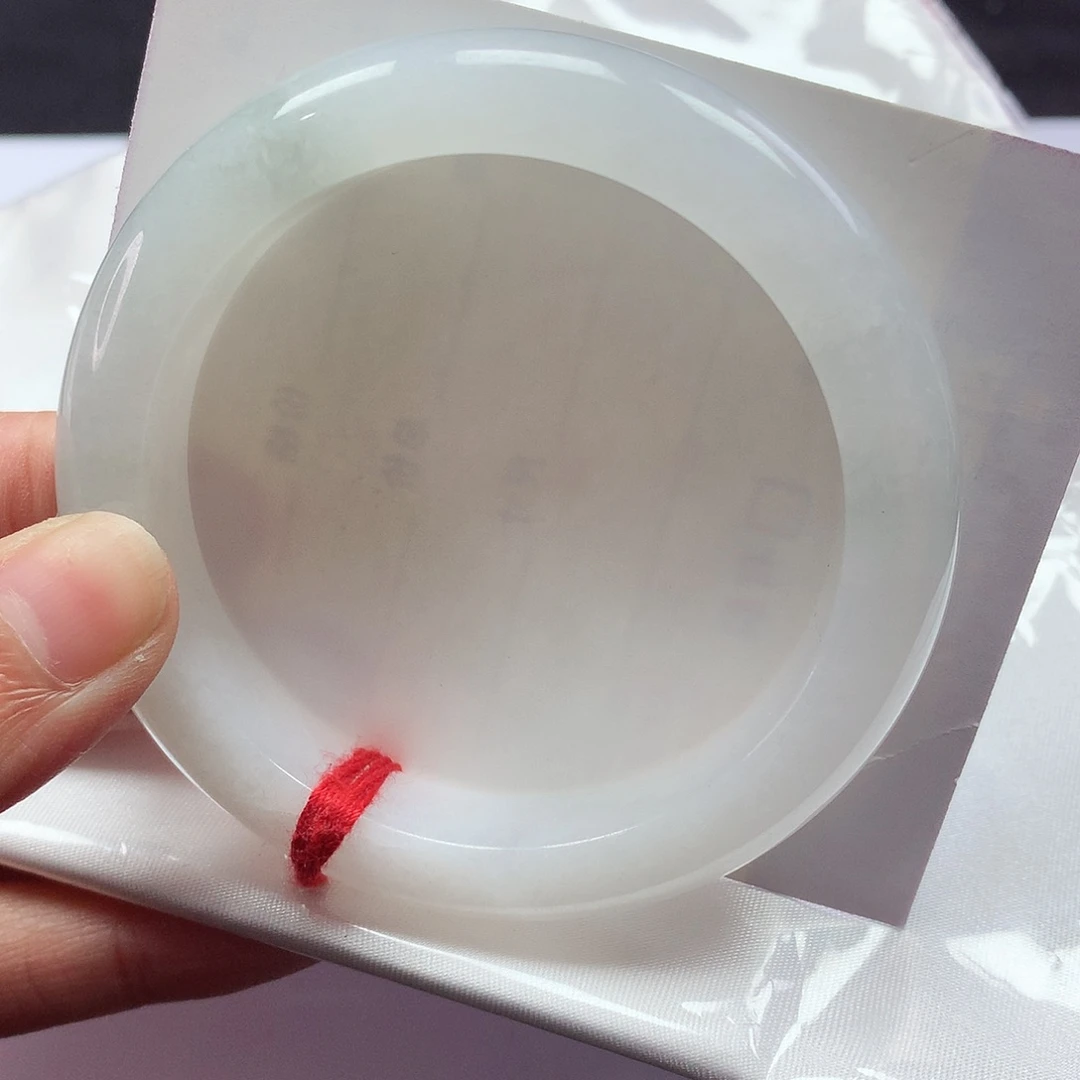 翡翠手镯未镶嵌53圈