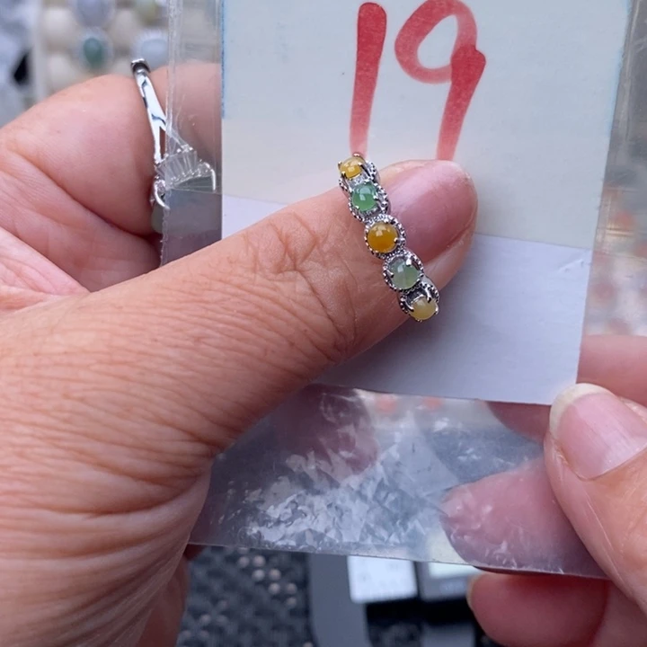 未镶嵌戒指翡翠缅甸