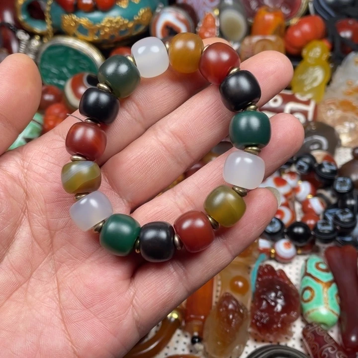 玛瑙/玉髓未镶嵌颈饰