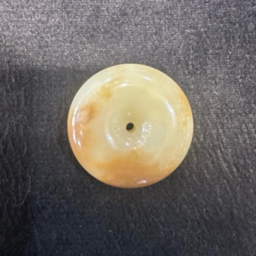 黄白老玉带糖平安扣