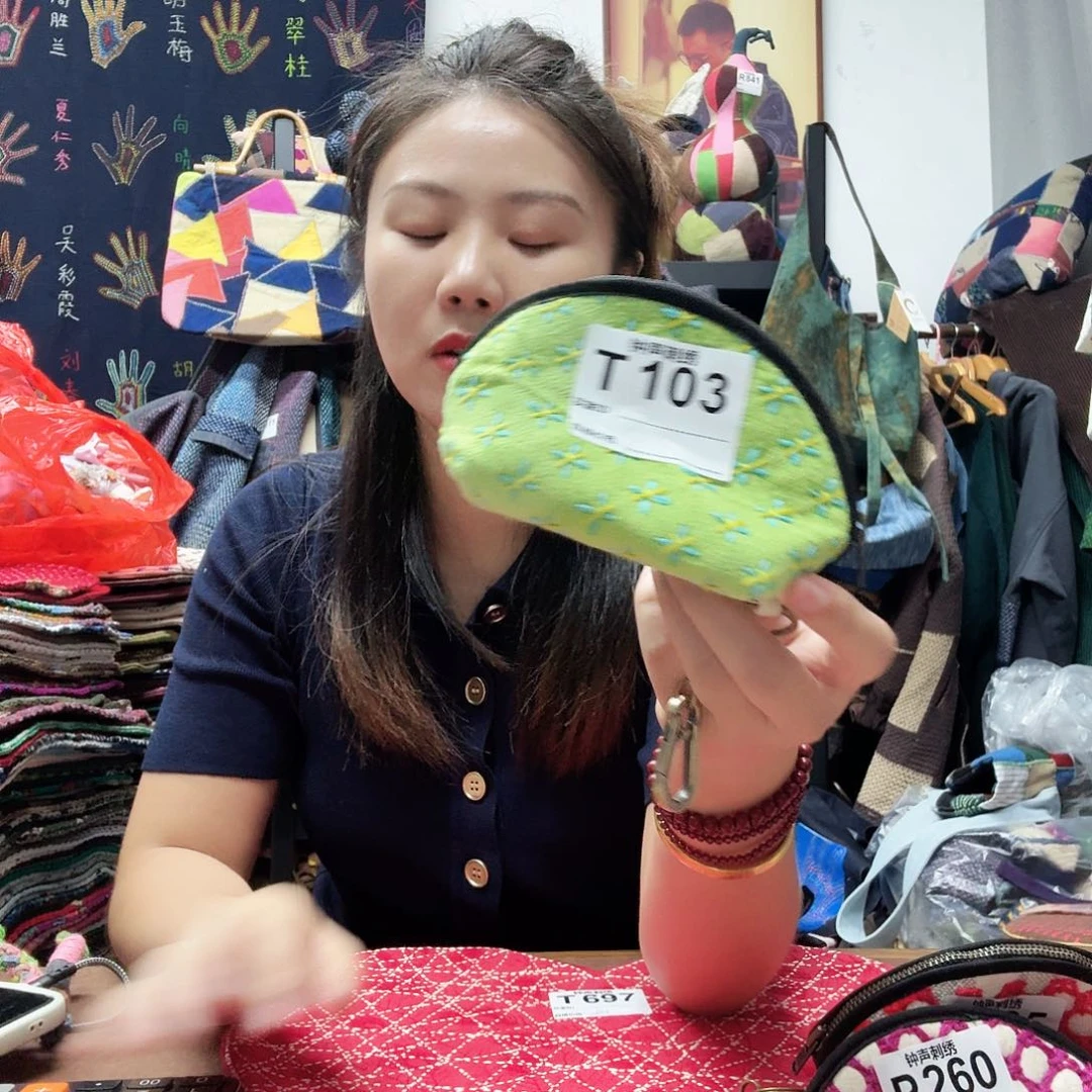 ****y织绣see rdrtggghhhhhhhhh