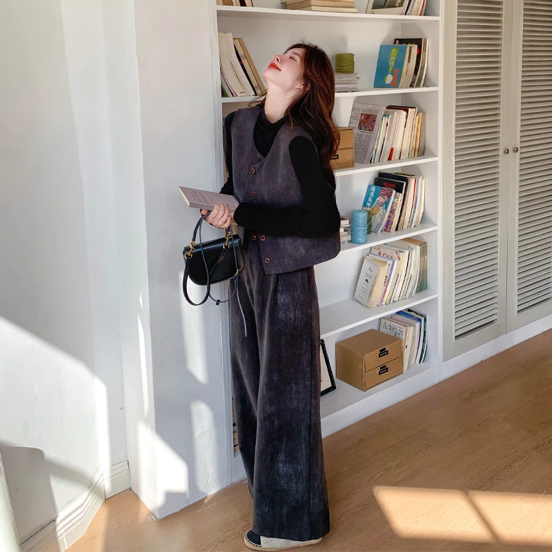 轻熟风复古套装裤女2025早春新款韩系通勤马甲打底衫阔腿裤三件套