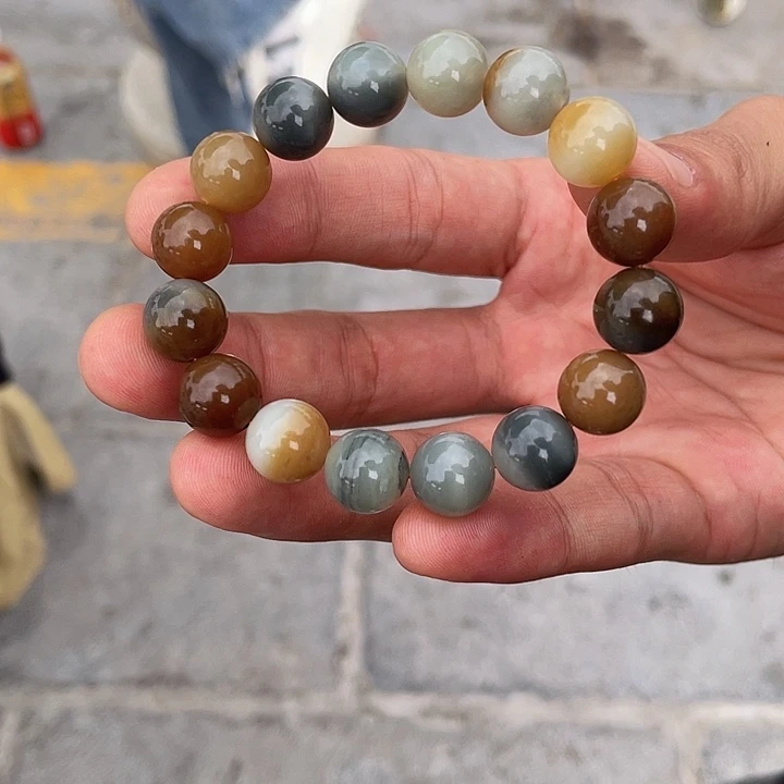 深***芯未镶嵌戒指和田玉楼兰三色手串卡12