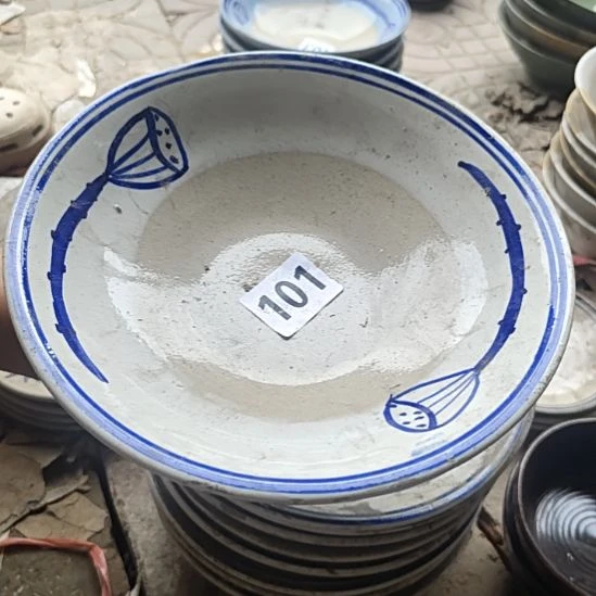 库存微瑕老碗一个