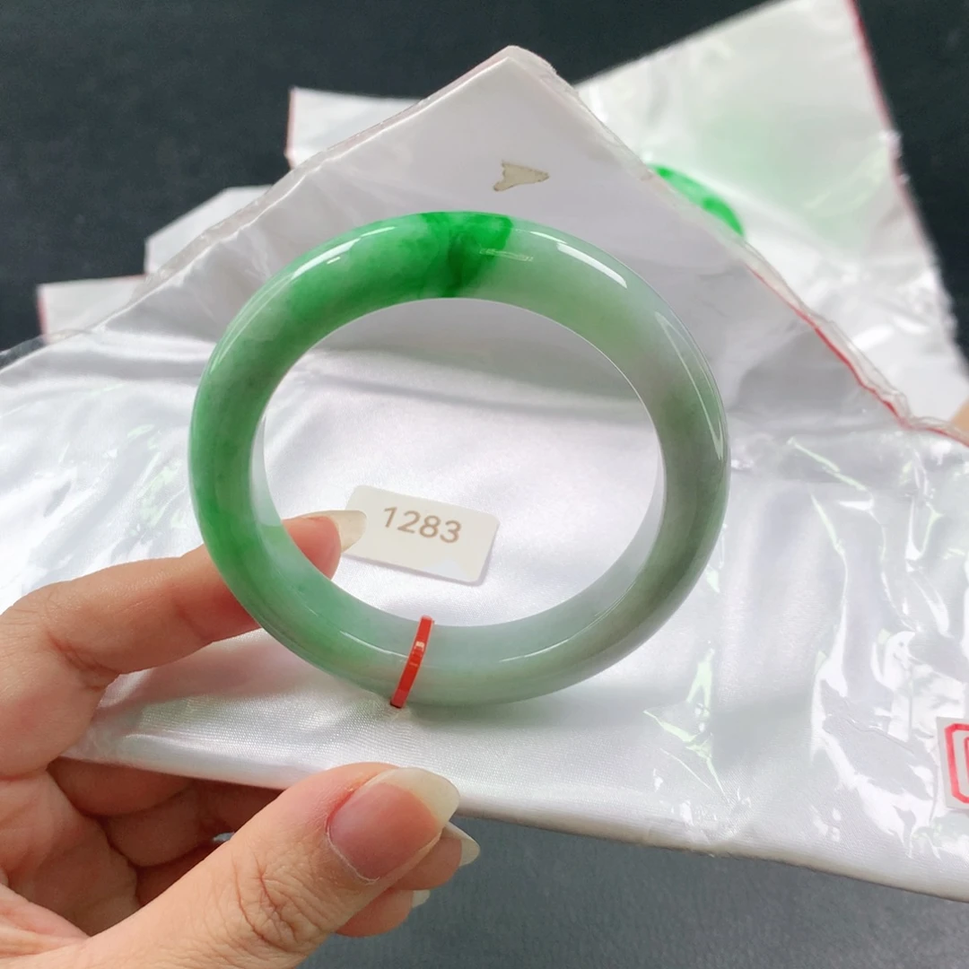 未镶嵌手镯翡翠03