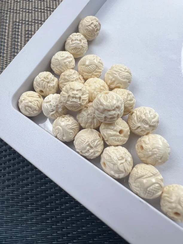 D021猛犸牙雕刻 龙珠 10mm直径单珠 手串佛珠配饰
