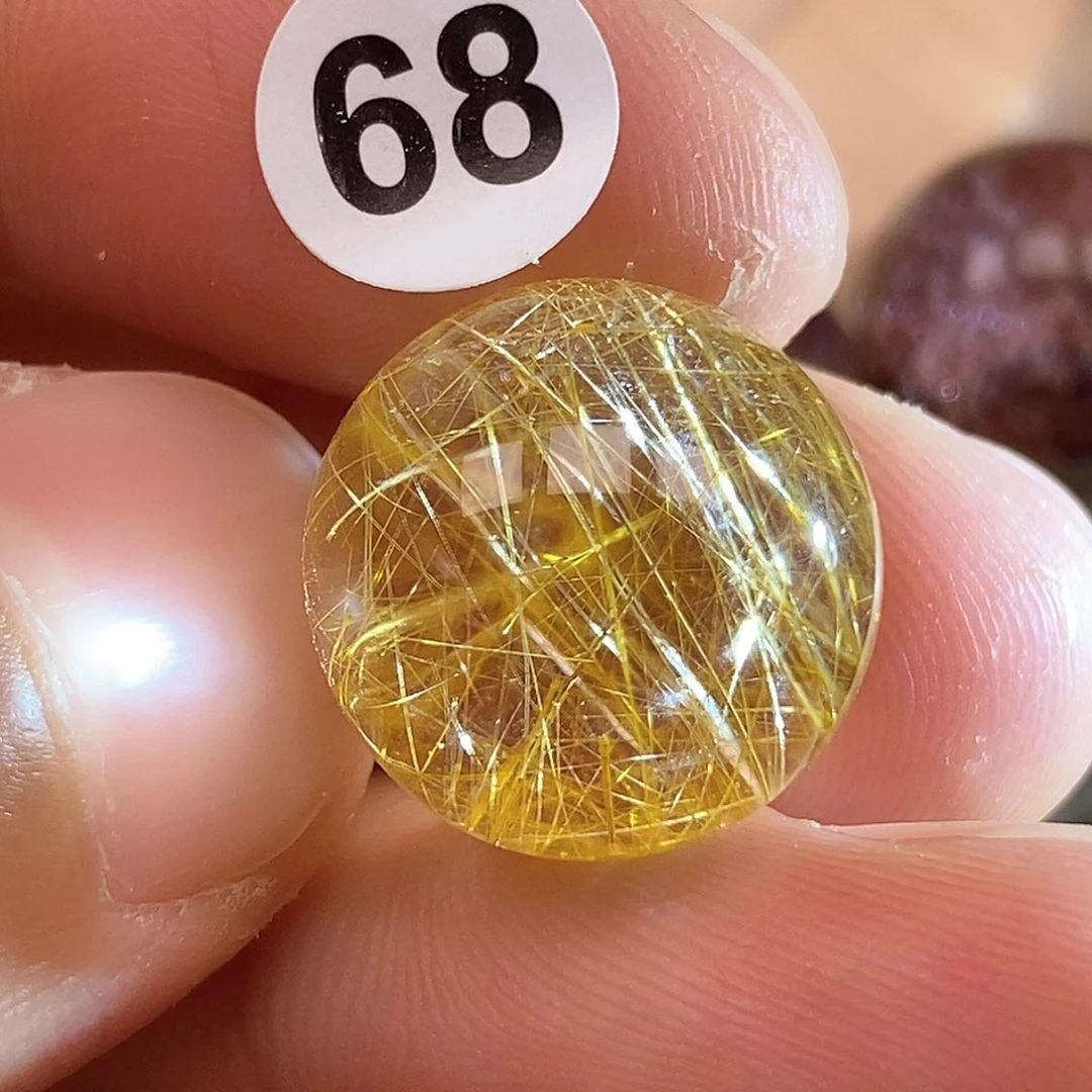 未镶嵌吊坠(不含链)水晶白**、