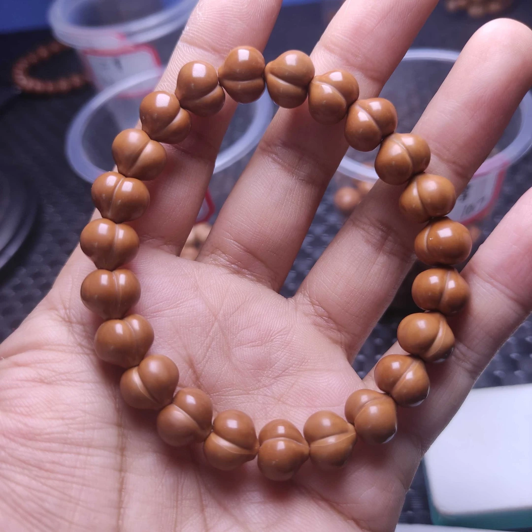 猴头核桃屁桃手串，瑕疵款，尺寸10+