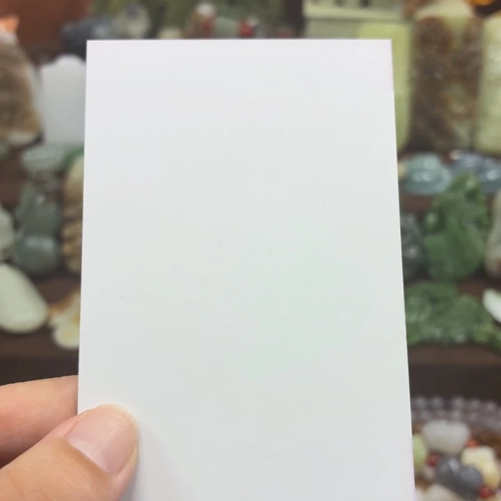 迷***糊和田玉未镶嵌颈饰