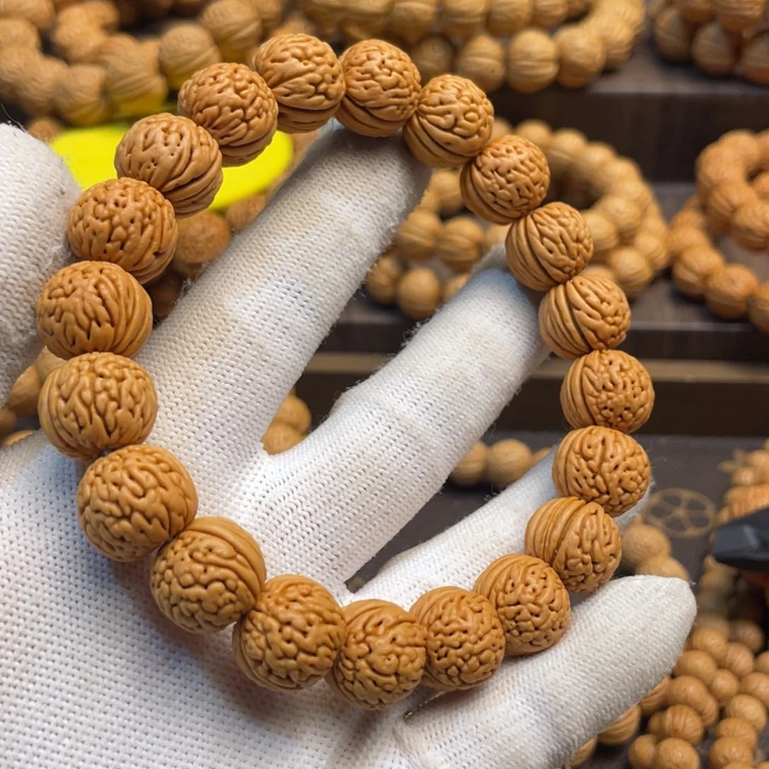 手串桃核꧁****꧂蟠龙精品