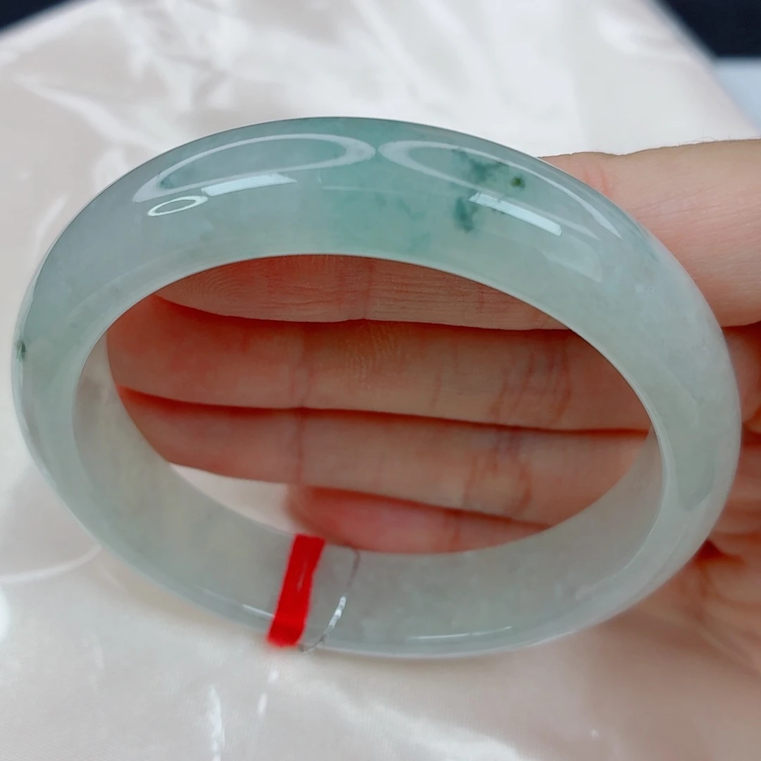 翡翠未镶嵌手镯55.7正圈，冰感好，棉感，04