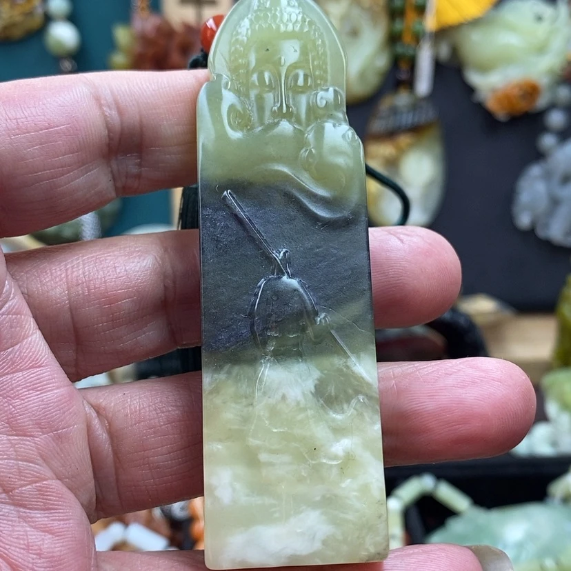 【闪购商品】蛇纹石玉把件未镶嵌