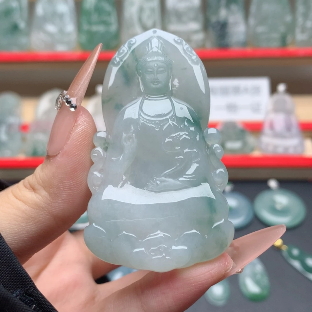 翡翠未镶嵌颈饰素衣观音