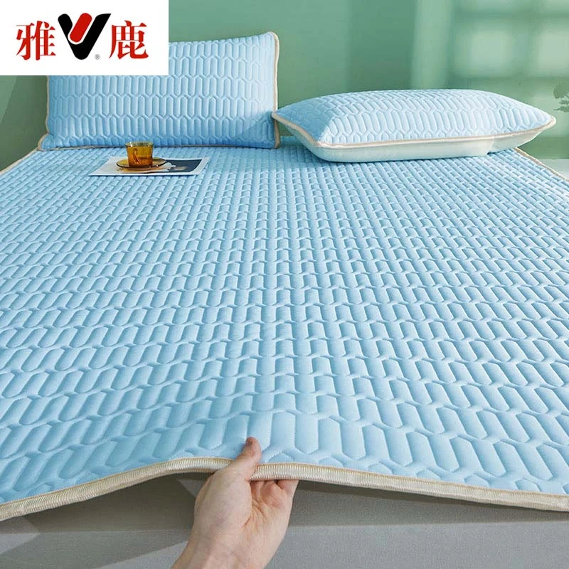 V/雅鹿乳胶凉席可水洗折叠防滑空调席子学生宿舍用夏冰丝卡通床单