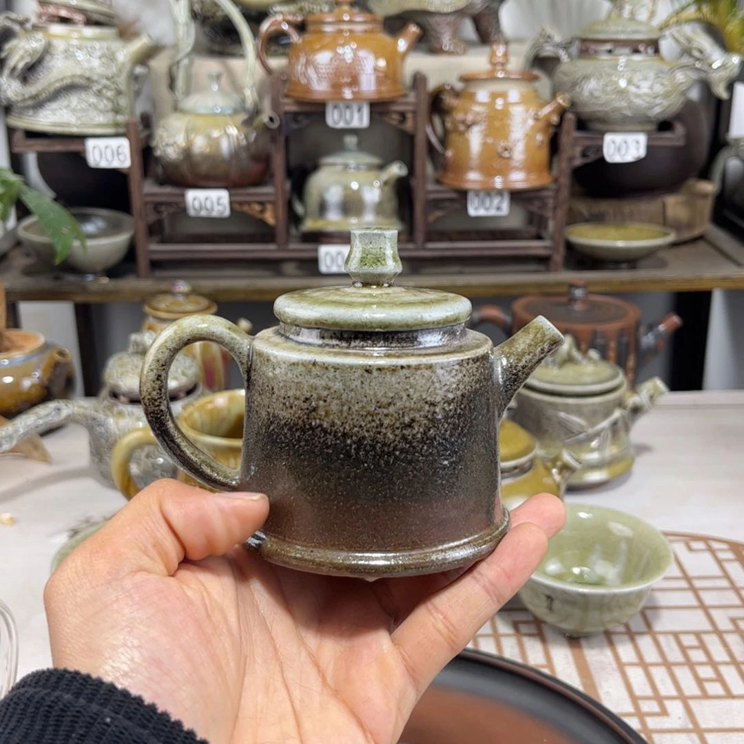 130cc白泥柴烧小德钟壶