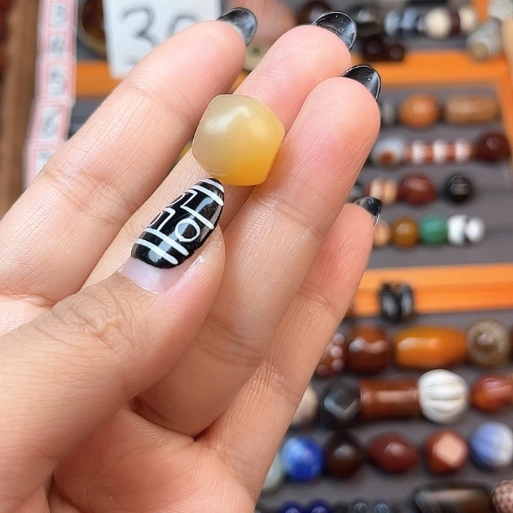玛瑙/玉髓珠宝半成品未镶嵌淀**嫂