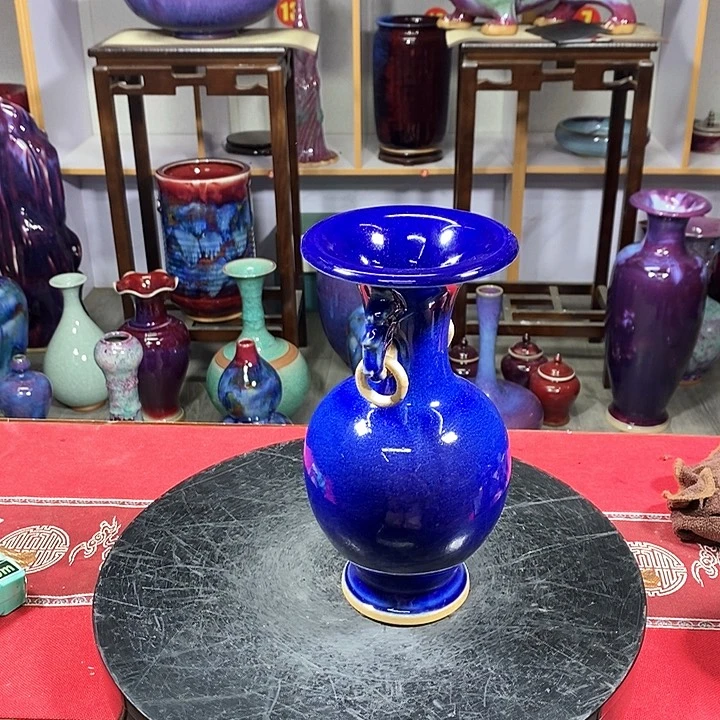 瓶中国神垕精品钧瓷