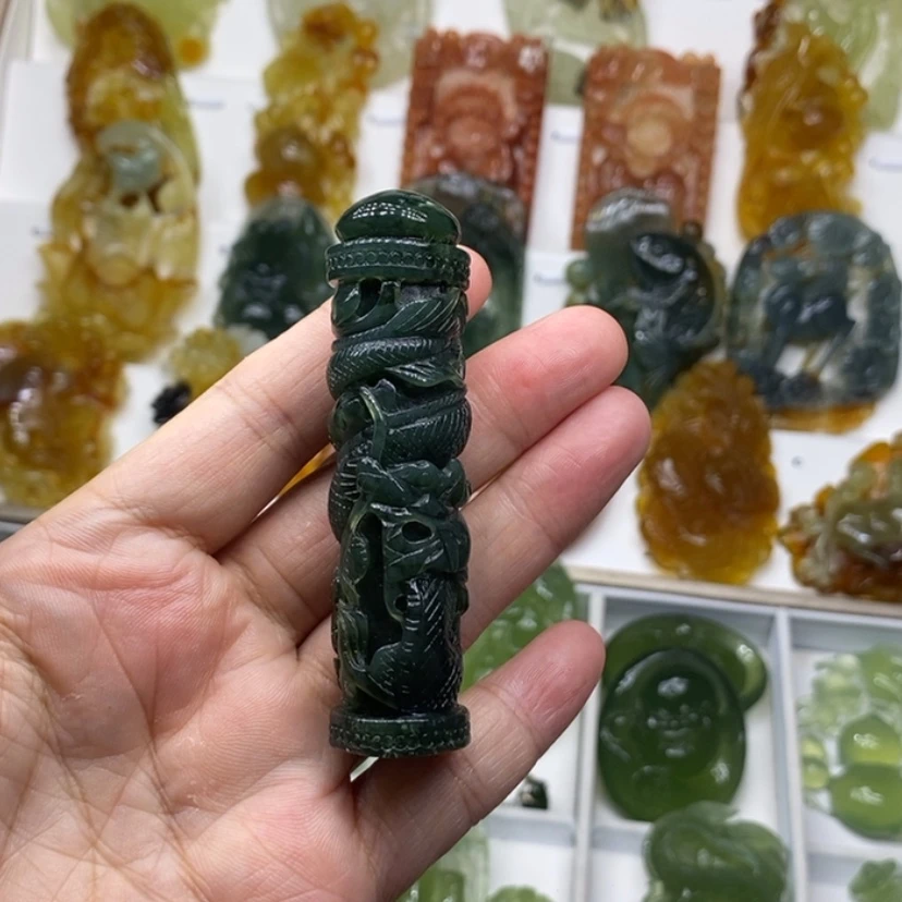 【闪购商品】蛇纹石玉未镶嵌颈饰