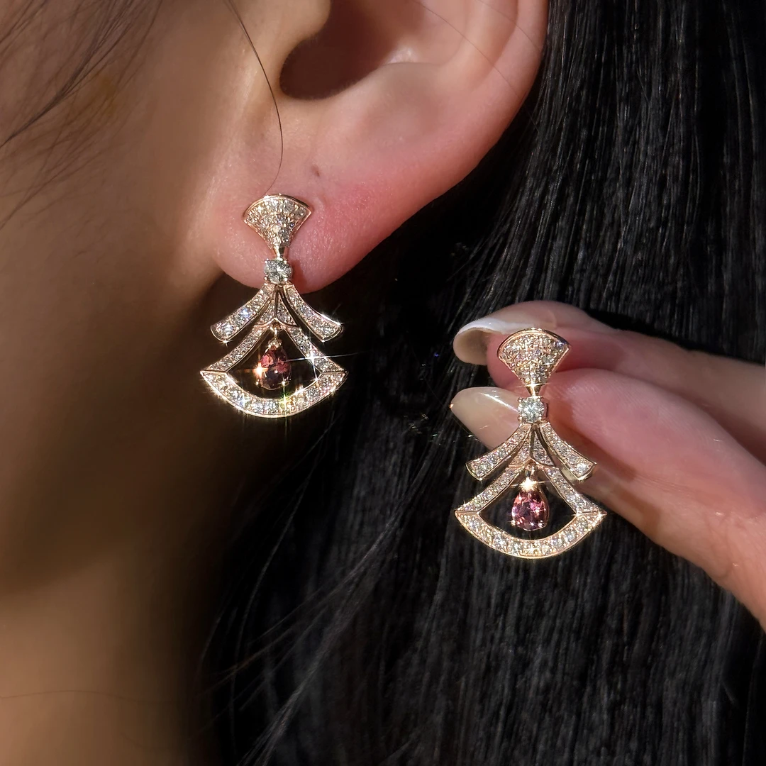 QANNA【红色裙子】18K金天然碧玺轻奢百搭裙子钻石耳钉AP