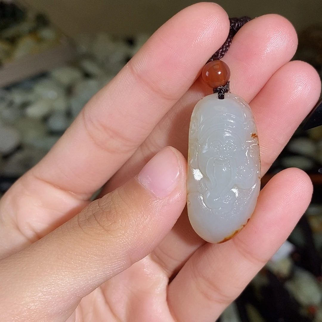 和田玉未镶嵌颈饰